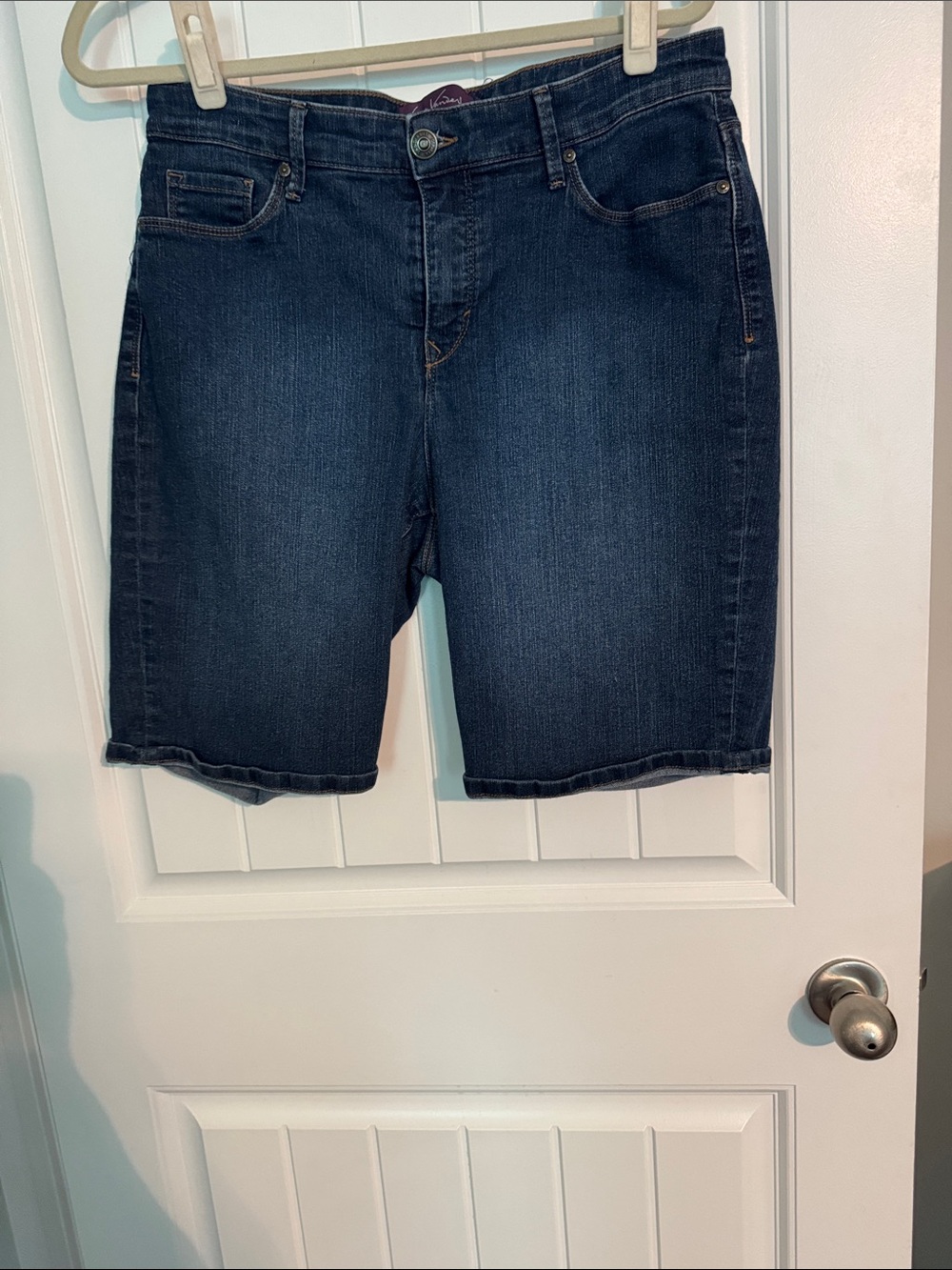Gloria Vanderbilt Purple Label on Blue Denim